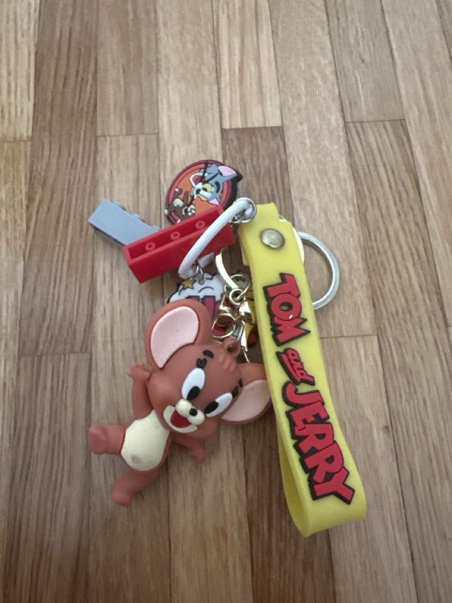 Schlüsselanhänger & - bänder: Porte-clés Tom & Jerry - Accessoire Fun et Coloré! – Neu (gemäss Beschreibung) aus Gland von fat_s26z