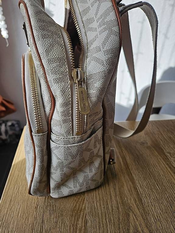 Zaini: Michael Kors Rucksack – Usato da Münchenbuchsee venduto da Franjo3053 1