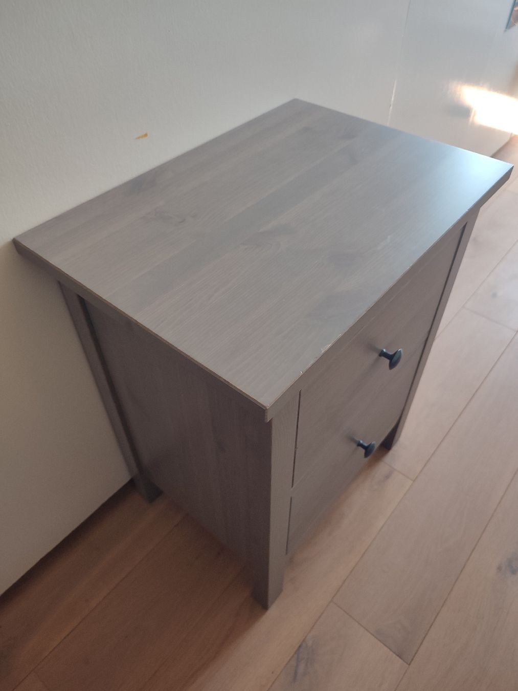 Ikea Comodini: Hemnes Nachttisch – Usato da Zürich venduto da Therese 5