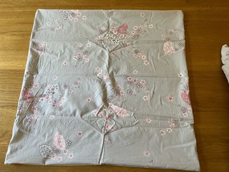 Housse de duvet (2x2m) et 2 taies d'oreiller (65x65cm)