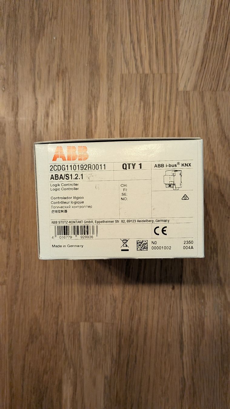 ABB Componenti elettronici: ABB ABA/S1.2.1 Logic Controller – Nuovo e nell'imballaggio originale da Lachen SZ venduto da schmir_85