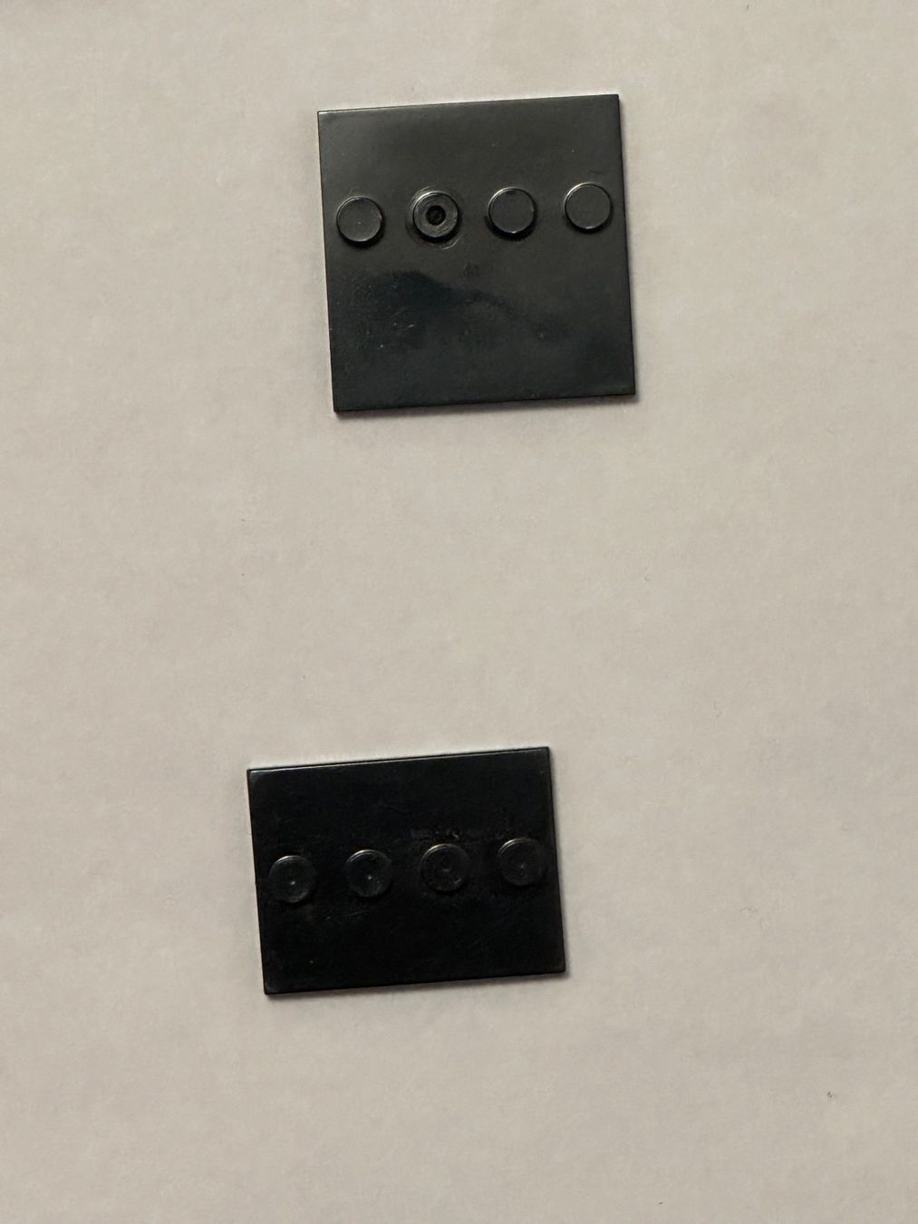 Kit di costruzioni: 19x schwarze Block World / Dargo Minifiguren Baseplates – Usato da Meierskappel venduto da mar_cw5 2