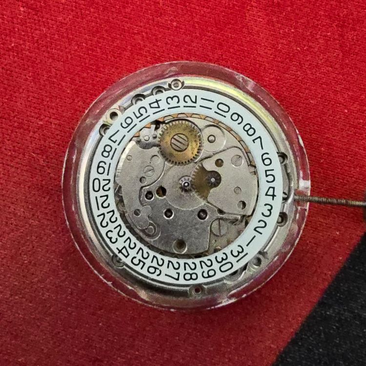 Mouvement De Montre Tissot 784-2 - Pour Pièces De Rechange - Mécanique Automatique - Occasion