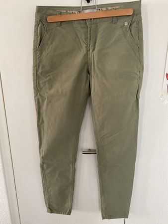 NEU Damenhose Nile Khaki, Grösse XS