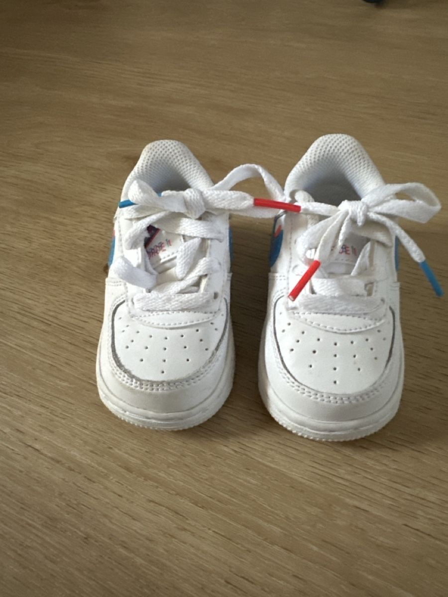 Nike Schuhe für Jungen: Babyschuhe Nike 19,5 – Neu (gemäss Beschreibung) aus Tägerig von Unbekannt5522 1
