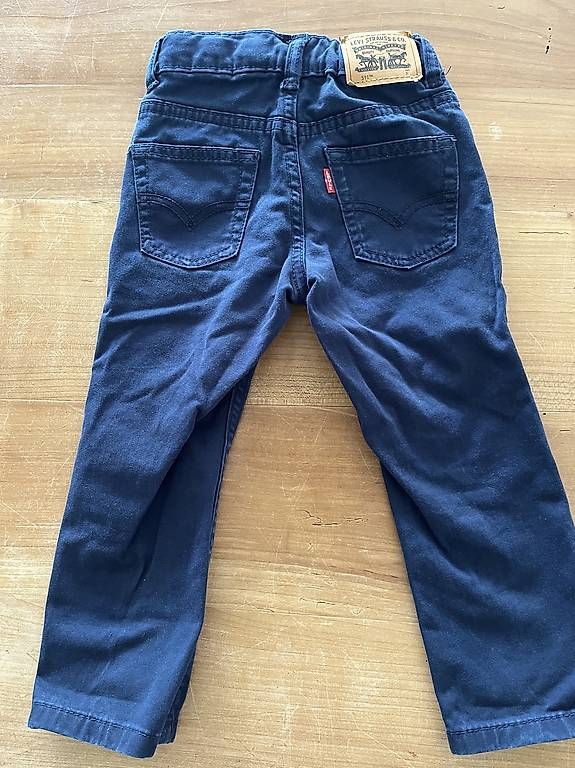 Levi's Pantaloni: LEVIS HOSE FÜR 3T – Usato da Cham venduto da carmen1985 1