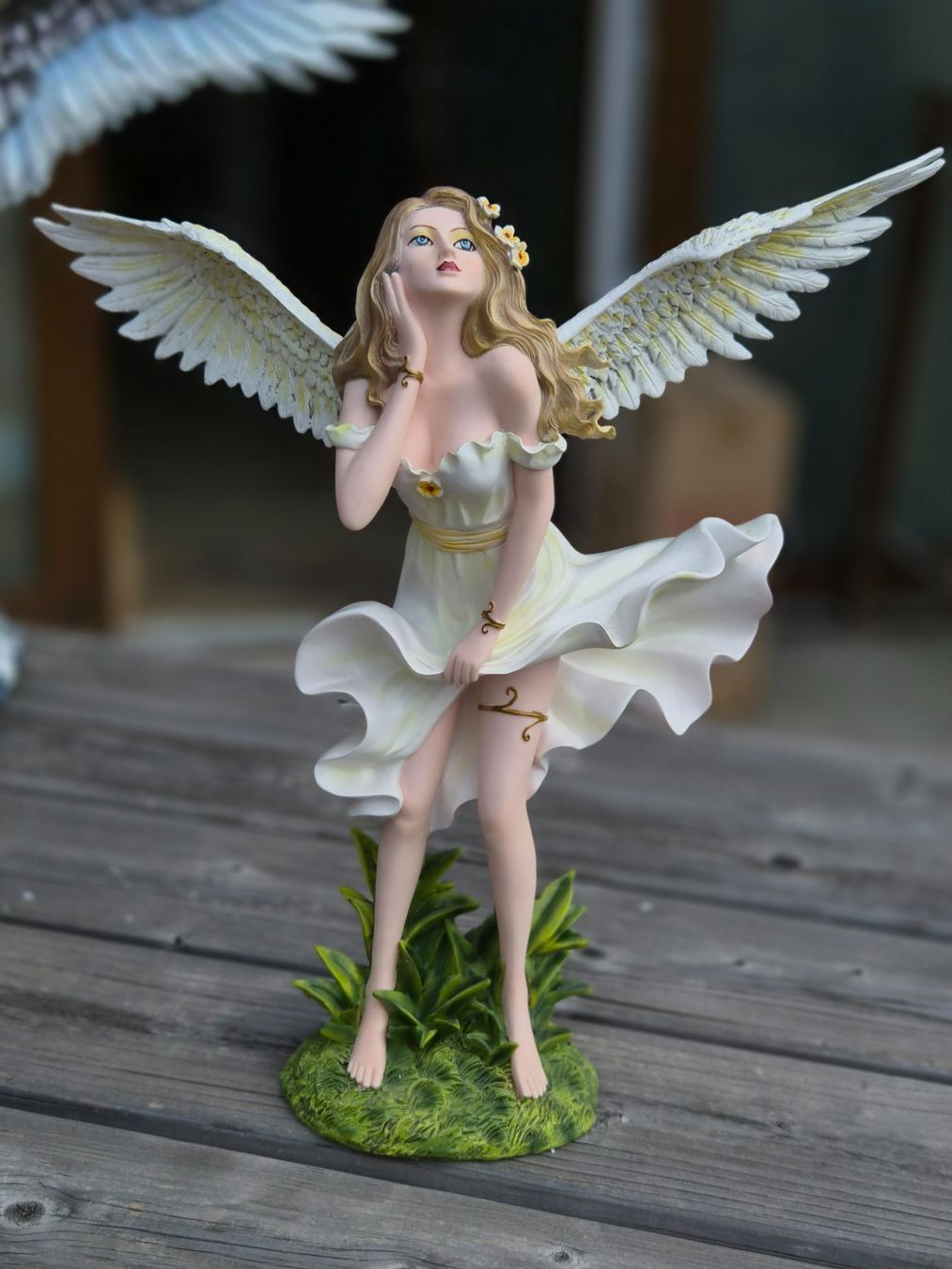 Statuette: Lot statuettes fées – Usato da Bévilard venduto da CONTRESENS 2