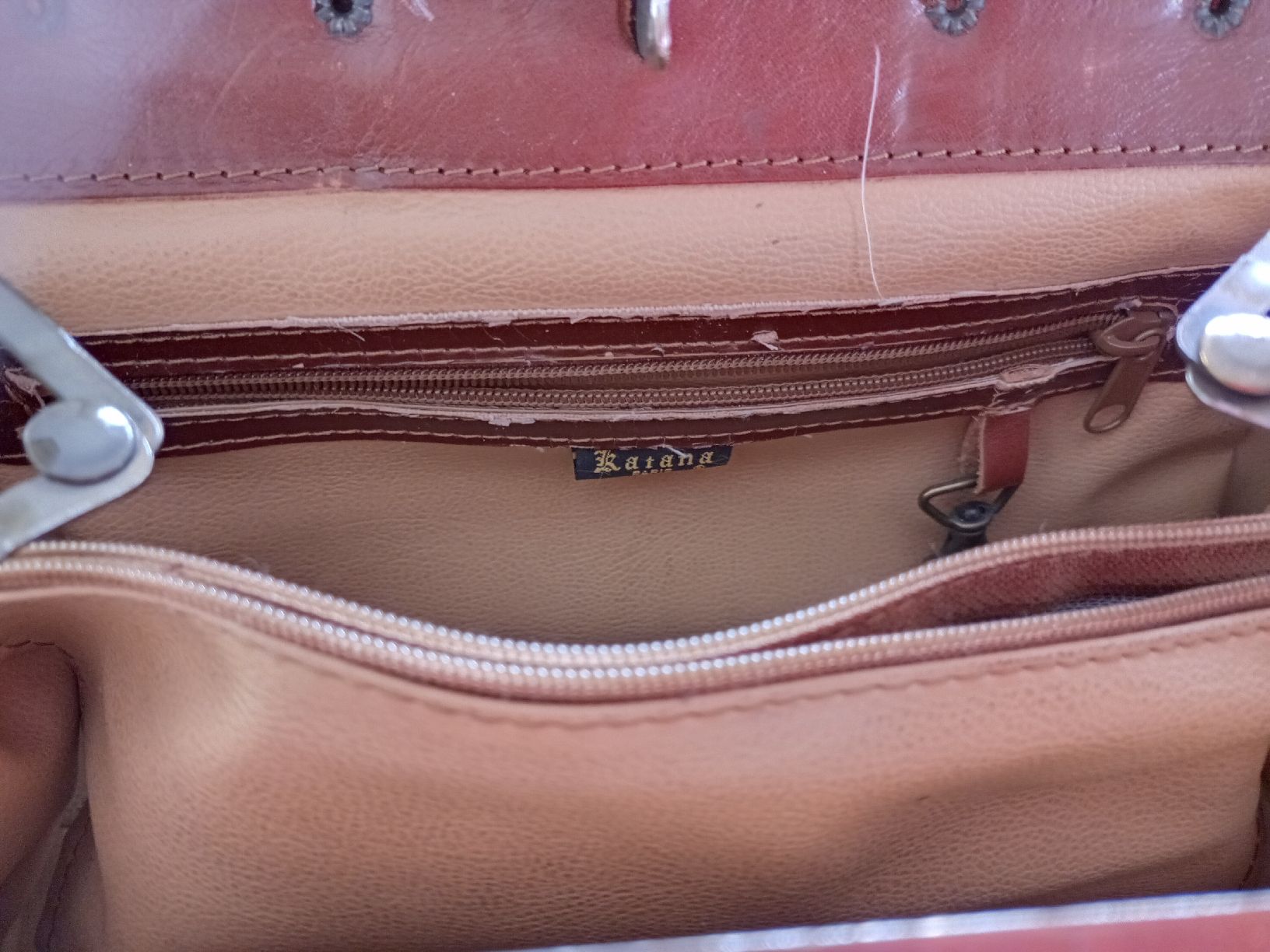 Borse da donna: sac à mains katana, doctorbag – Usato da Monthey venduto da 04Elisa 4