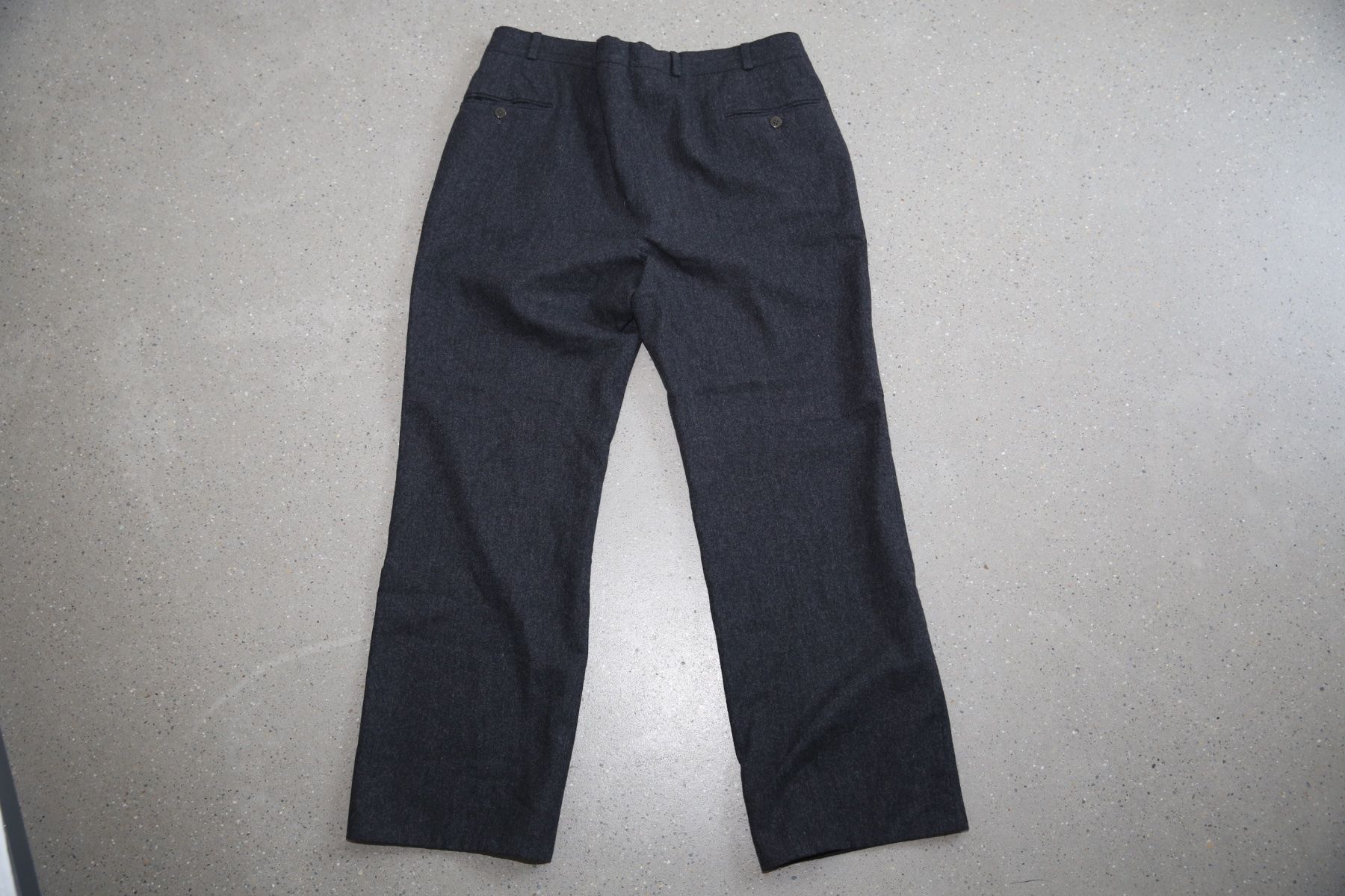 Pantaloni: Burberry wool pants – Usato da Zürich venduto da considermichael 2