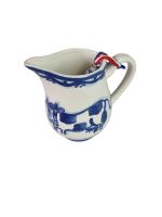 Kleine weiss blaue Kanne