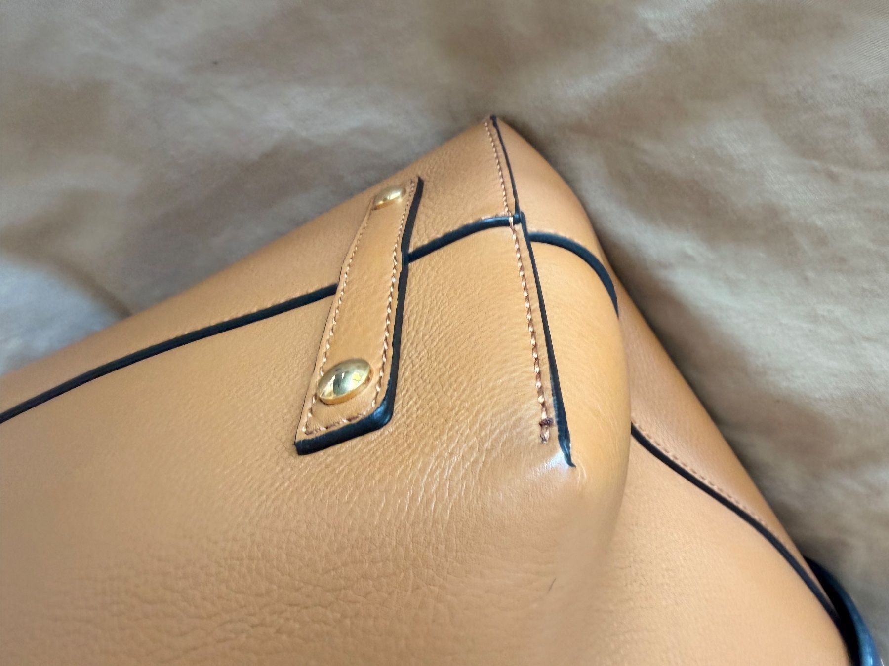 Burberry Borse: Original Burberry Belt Bag Large Farbe Camel – Usato da Würenlos venduto da Ela_73 7