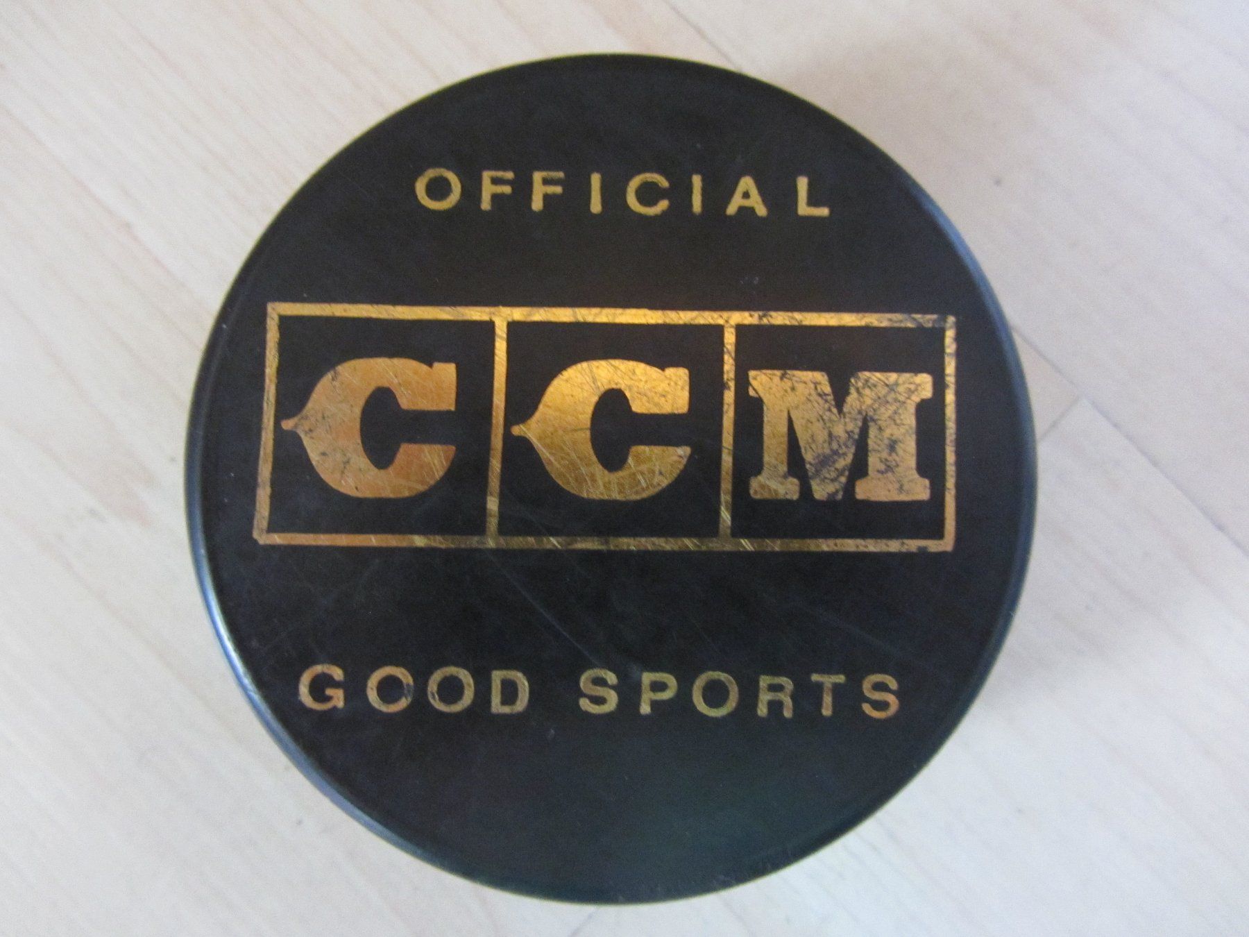 Palloni: Eishockey Puck CCM – Usato da Grüningen venduto da saya14
