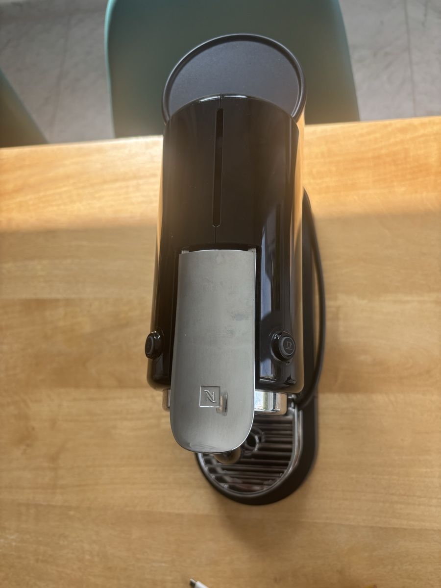 Nespresso Macchine per caffè & Macchine per espresso: DeLonghi Nespresso Citiz – Usato da Thalwil venduto da did_7b56 1