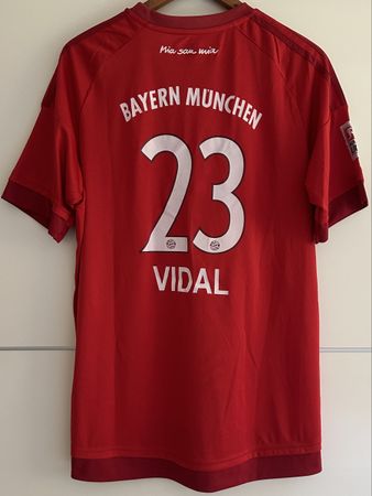 Bayern München Trikot vidal G XL