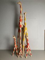5-köpfige Giraffen Familie aus Bast