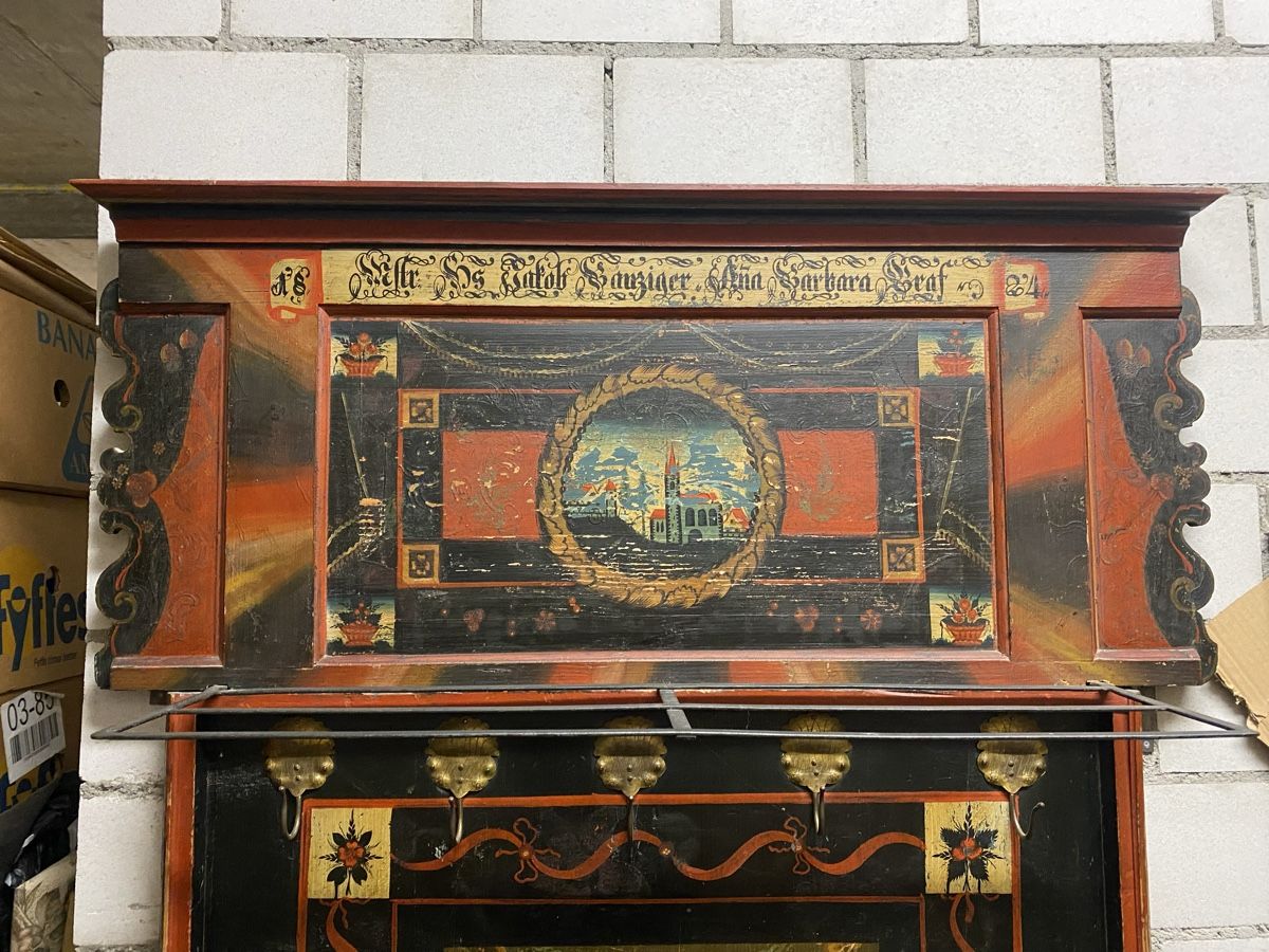 Guardaroba: Antike Garderobe bemalt – Usato da zürich venduto da Fourstar0 1