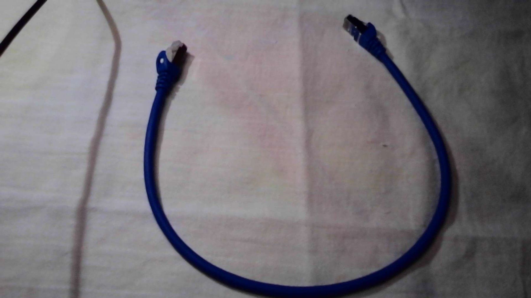 Cavi: Kurzes Ethernet Kabel Blau – Nuovo (secondo la descrizione) da  venduto da