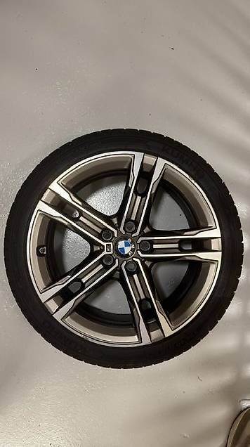 Pneus & Roues: Original Winterräder BMW 120d (F40) – D'occasion à Salez par edr_7czc