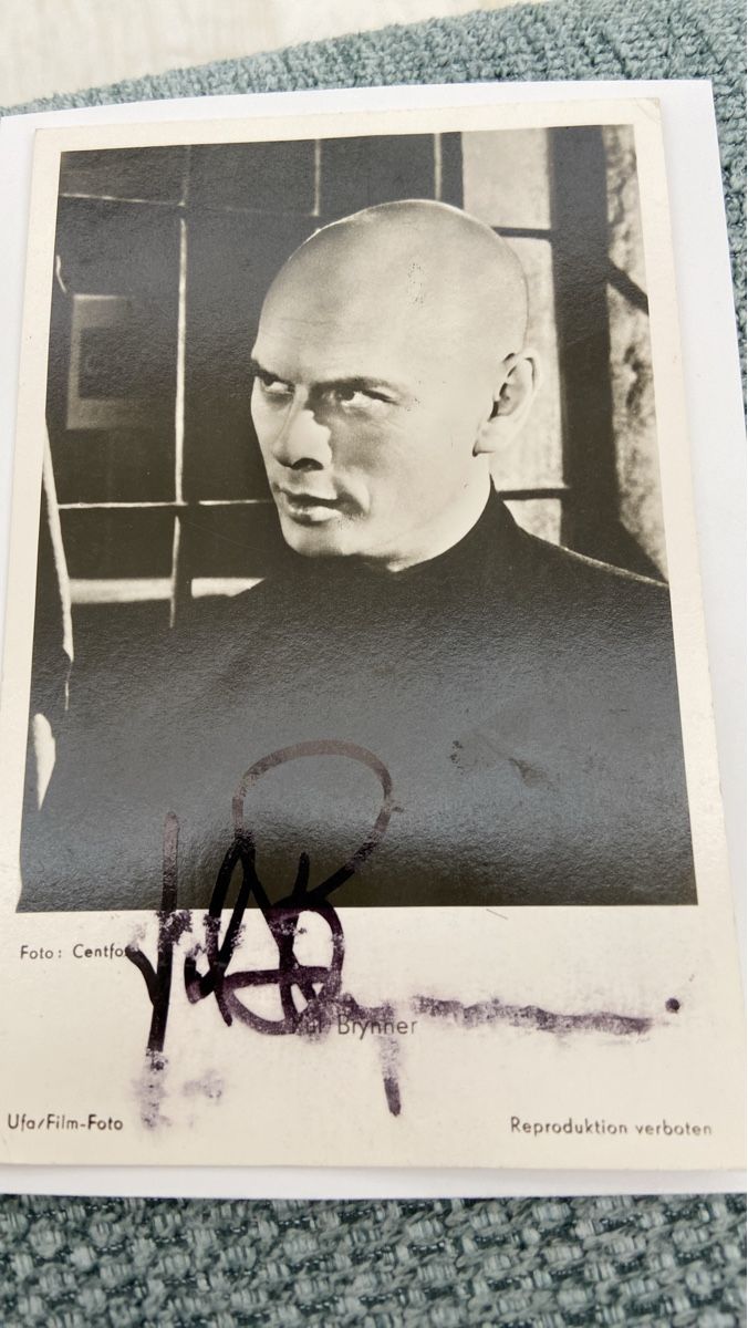 Autografi: Autogramm Yul Brynner – Usato da Henggart venduto da cdl_zh5b