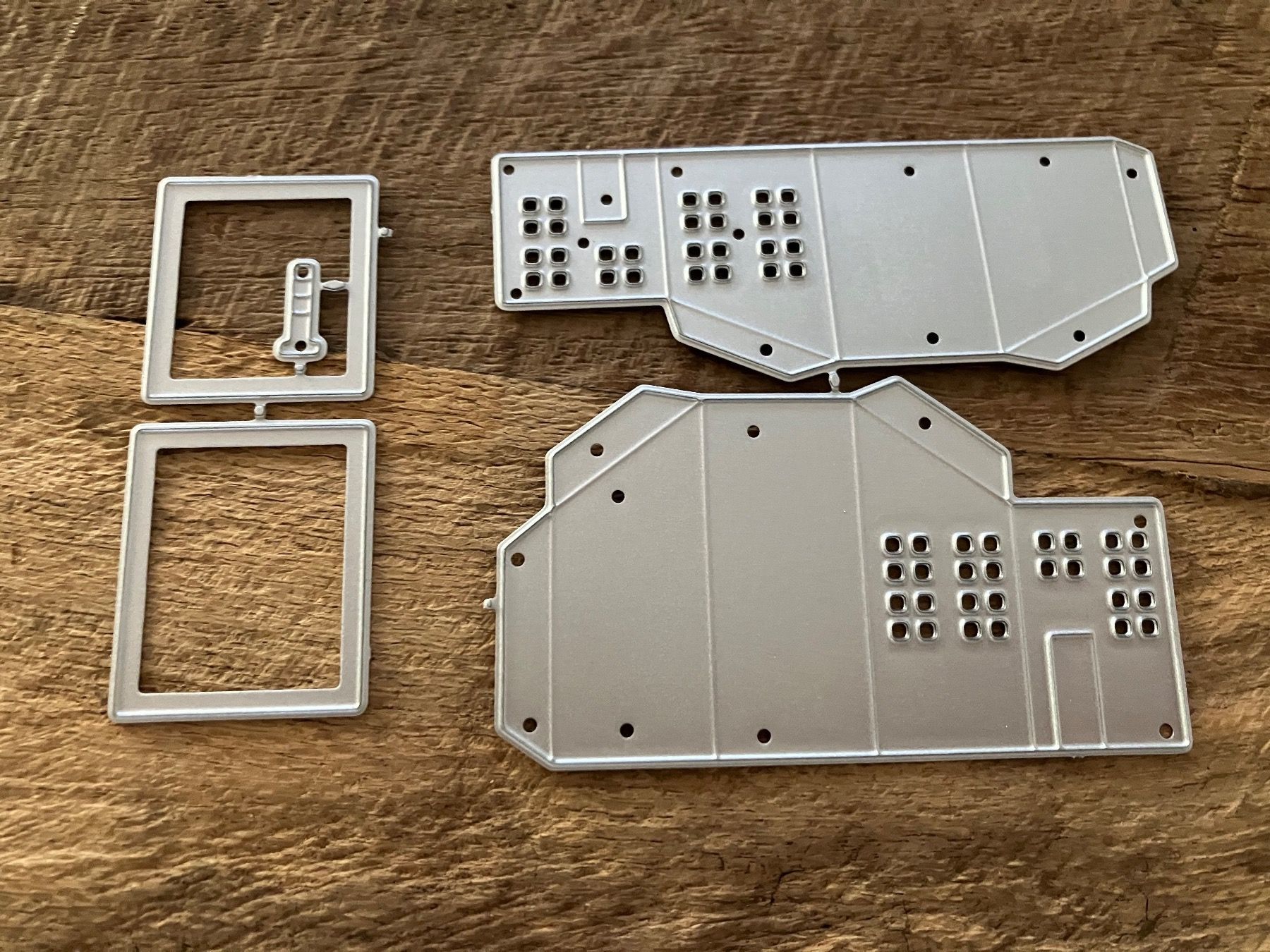 Sciablone: Neues Stanzschablonenset 2 kleine 3D-Häuser – Nuovo e nell'imballaggio originale da Effretikon venduto da wenuss 5