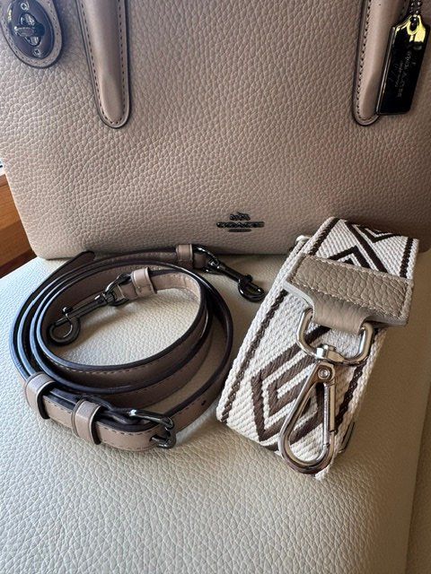 Coach Sacs femmes: Schöne Coach Tasche - Super Zustand – D'occasion à Dietikon par cora2767 1
