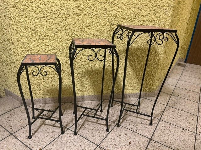 Altro per la casa: 3er Set Pflanzenständer mit Mosaik Muster – Usato da Opfikon venduto da MKT1909 1