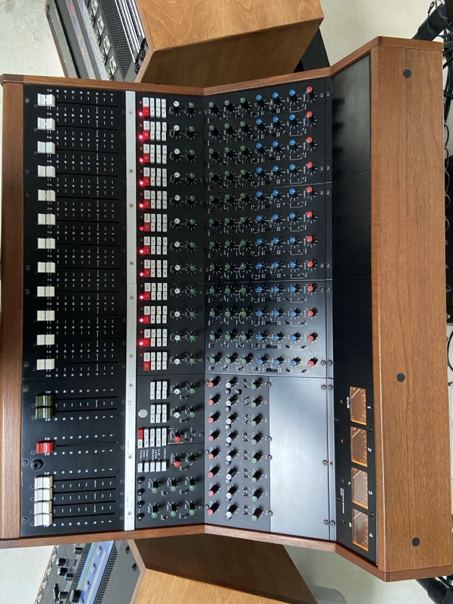 Platines de mixage: Chilton QM3 - console de mixage 12 canaux – D'occasion à Vevey par eternalslang 4