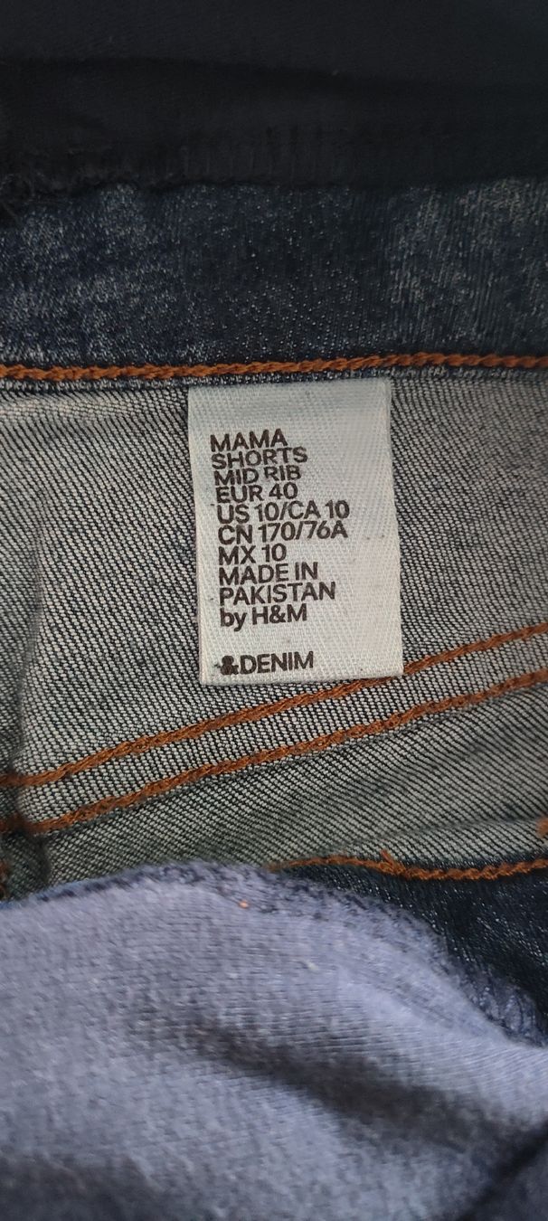 H&M Jeans: Schwangerschaftsshorts Gr 40 – Usato da Effretikon venduto da jeb_l9k5 2
