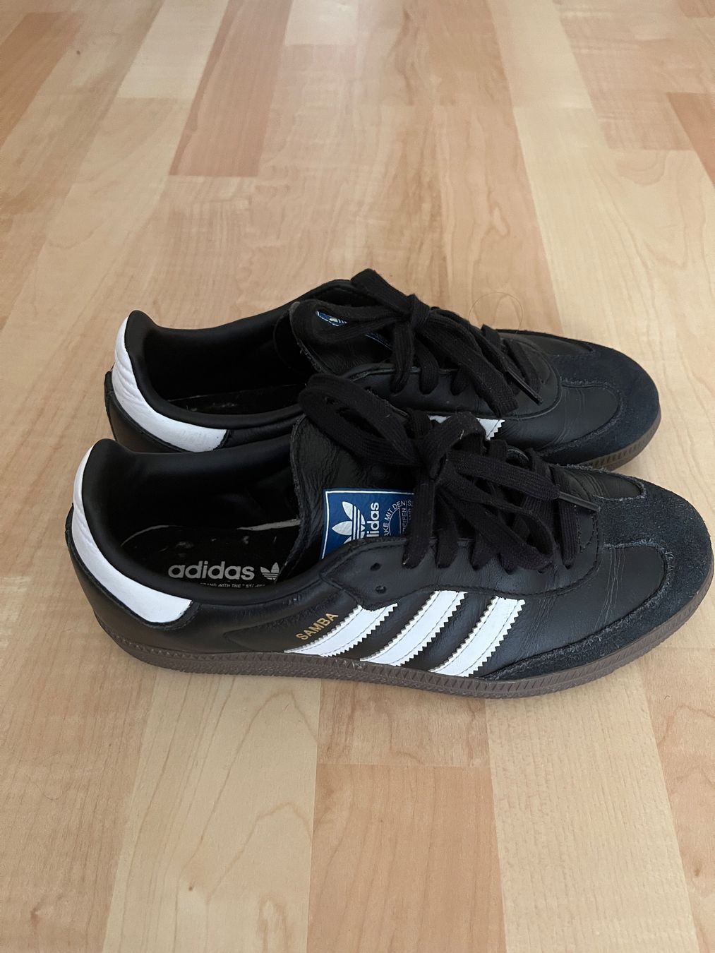 Adidas Herrenschuhe: Sneaker von Adidas, Modell Samba – Gebraucht aus St. Gallen von cor_c9lz 1