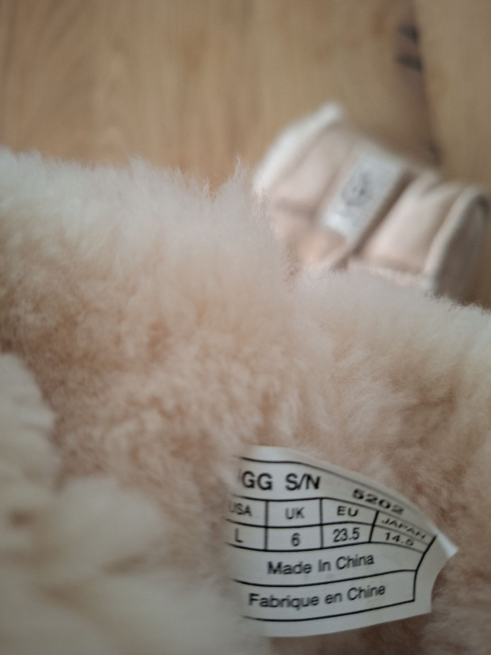 Scarpe per ragazzi: Ugg Boots Baby – Usato da Frenkendorf venduto da Sir_marlin 1