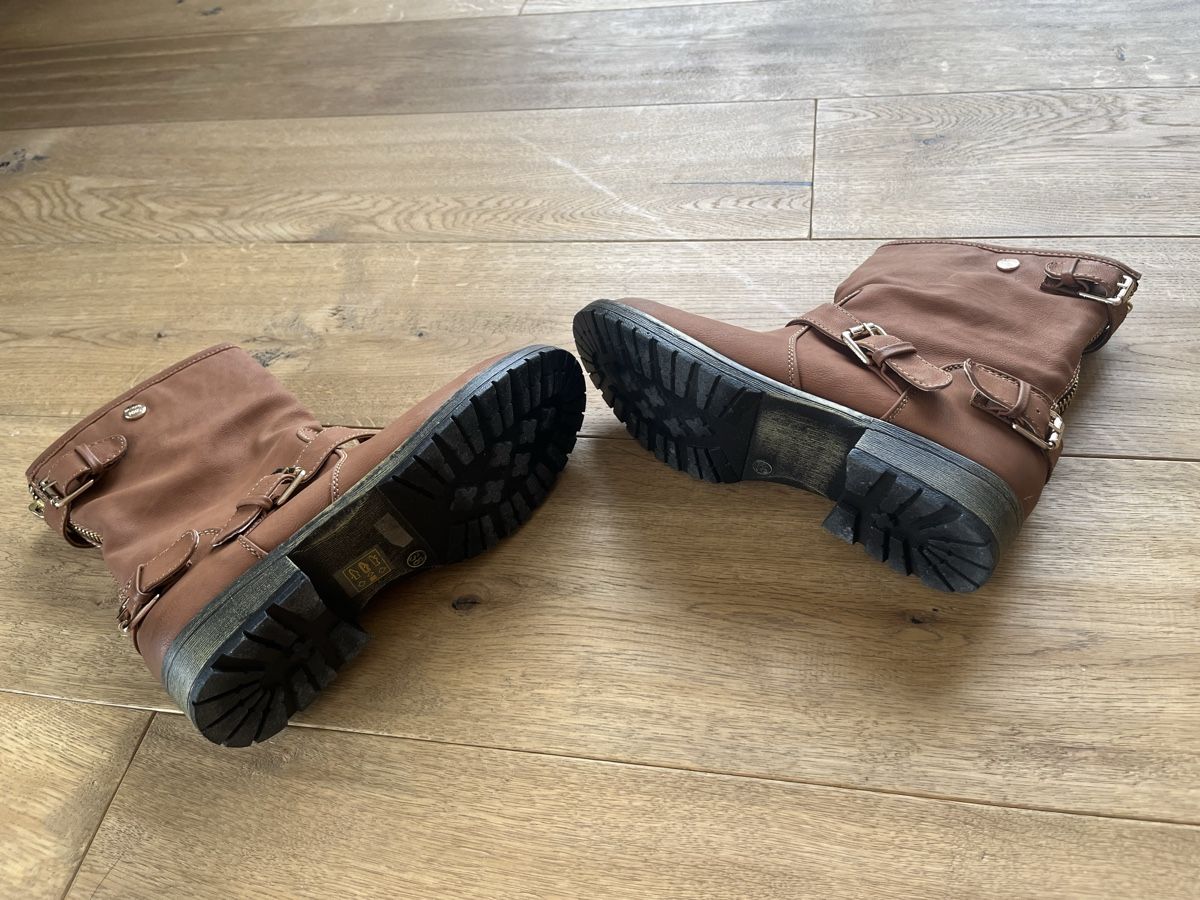 Scarpe da uomo: Stylish Brown Buckle Boots, Size 38 – Nuovo (secondo la descrizione) da Gümligen venduto da caron__ 3