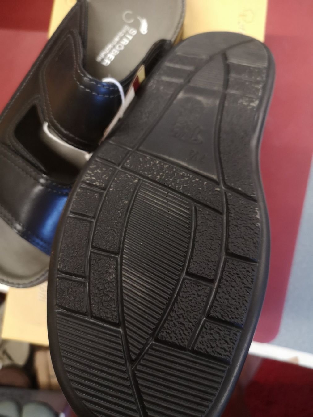 Herrenschuhe: Schuh – Neu und originalverpackt aus Möhlin von Highwaytom 2