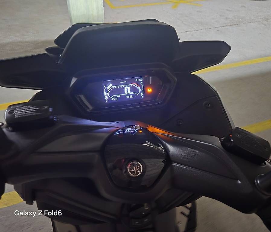 Scooter: Vente xmax 300 – Usato da Le Grand-Saconnex venduto da ler_699w 3
