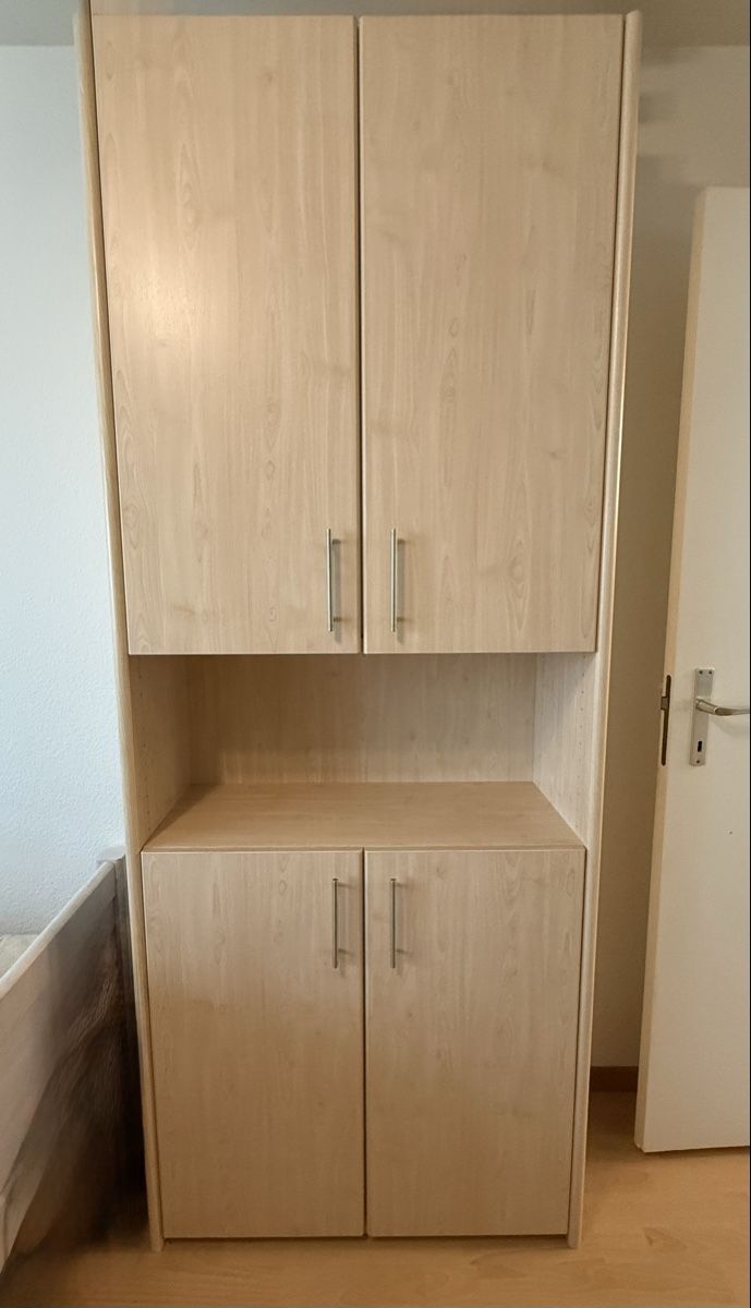 Armadi: Schrank – Usato da Zwillikon venduto da Ginalorena