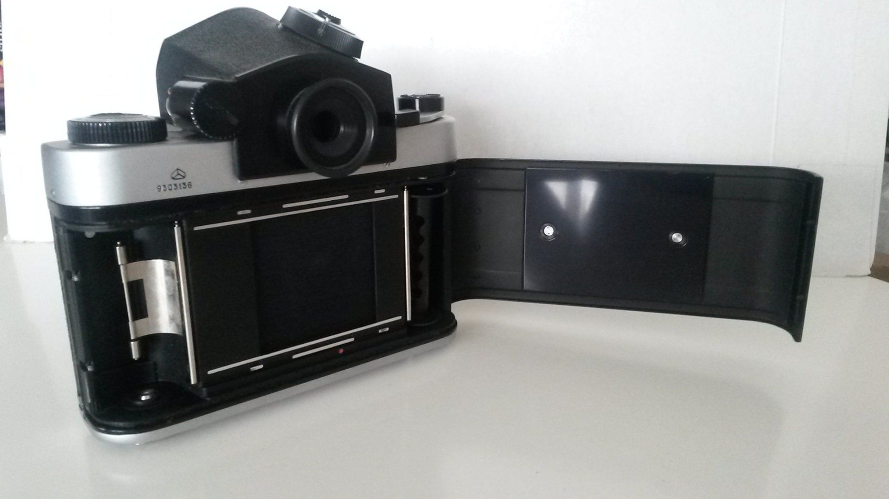 Kamera: KIEV 60 TTL + Obj. 45 mm , analog.  testé ok – Gebraucht aus Lausanne von asdyx 7