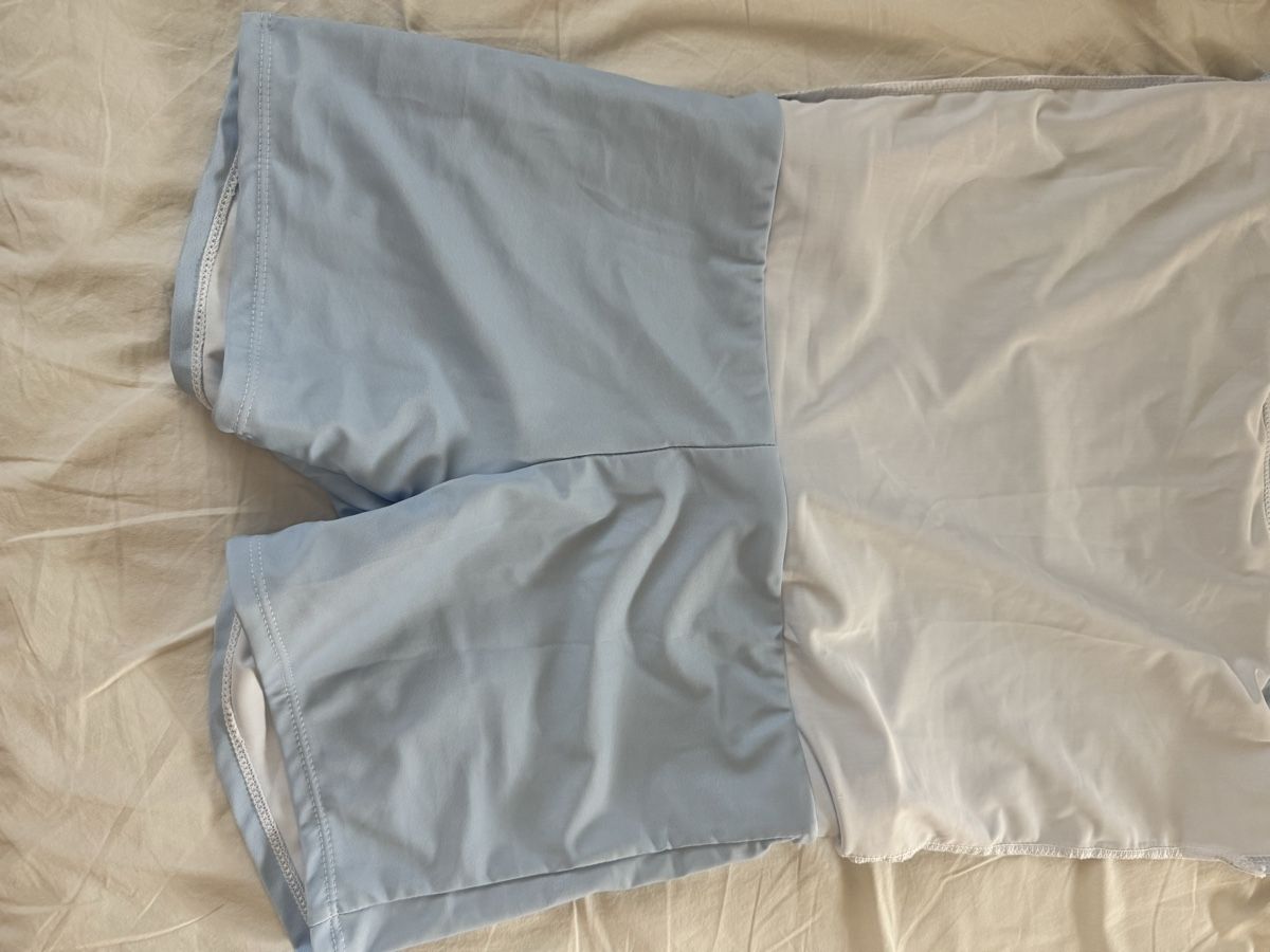 Robes et jupes: Sport skirt ( short inside  – Neuf (Voir description) à Zürich par huj_877c 3