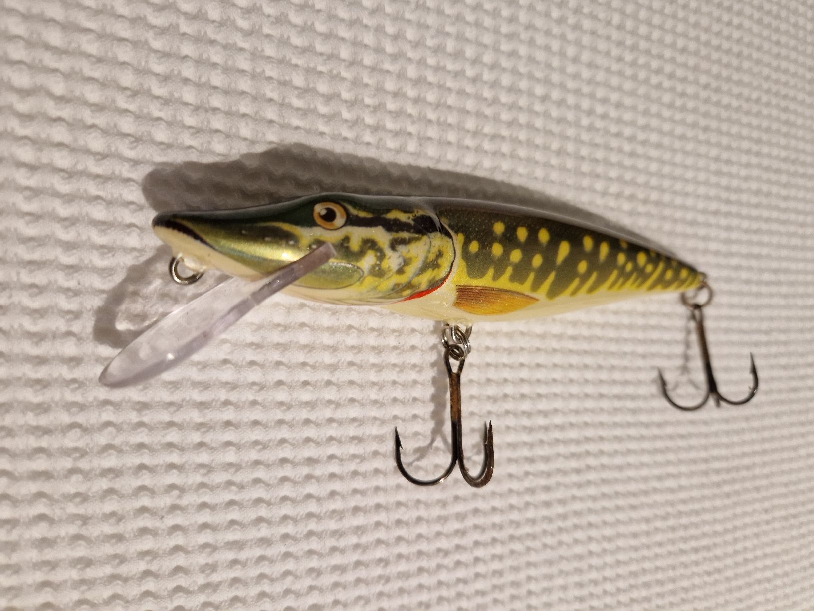 Esche: Angelköder Salmo Floating 50g Hecht Design – Usato da Vogelsang AG venduto da villa9 4