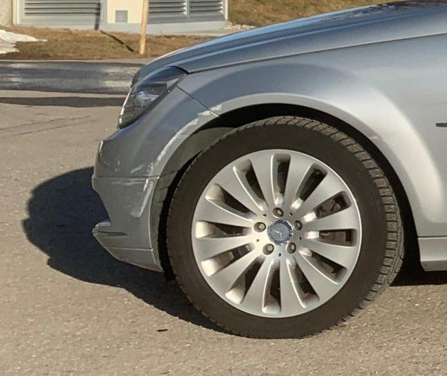 Mercedes-Benz Automobili: Mercedes C350 4x4 – Usato da Wil SG venduto da cha_2mp6 9
