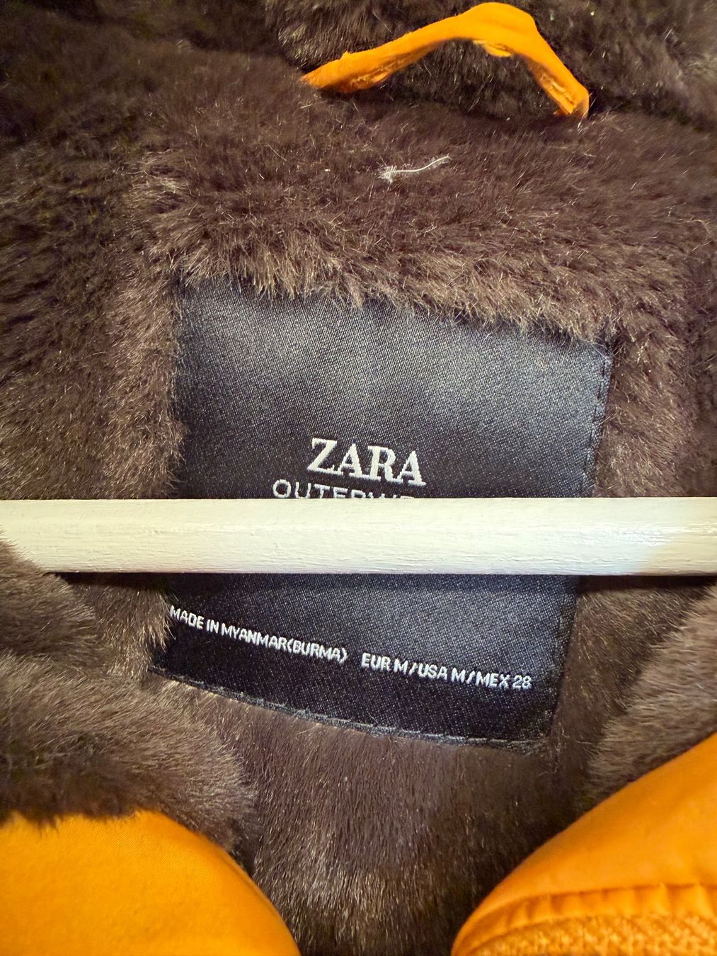 Zara Giacche: Zara Daunenjacke (Grösse M) – Usato da Poschiavo venduto da Maria1878 2