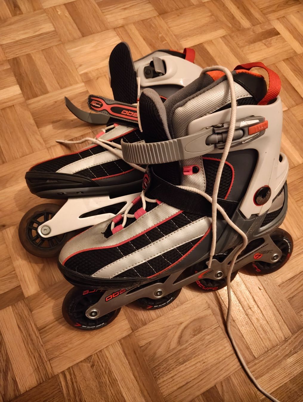 Obscure Inline-Skating & Rollschuhe: Rollschuhe Grösse 45 – Gebraucht aus Uster von davidstreit