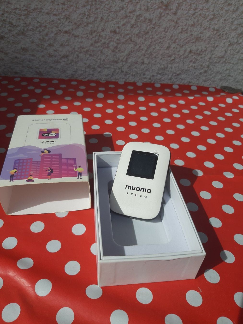 Muama Ryoko Modem & Router: Modem portable  Muama Ryoko – Usato da Delémont venduto da leo_8cgm