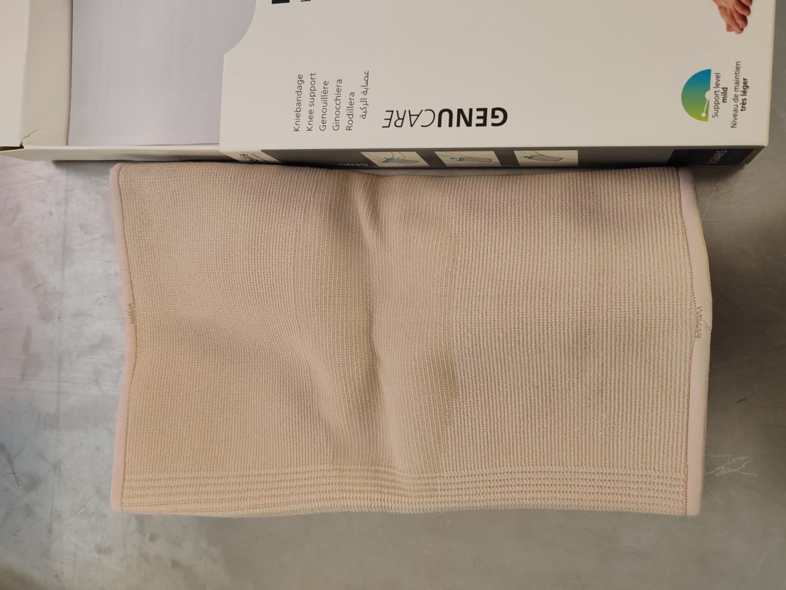 Sigvaris Appareils médicaux: 2x Sigvaris GenuCare Kniebandage - S – Neuf avec emballage d'origine à Bern par PrettyGood 4
