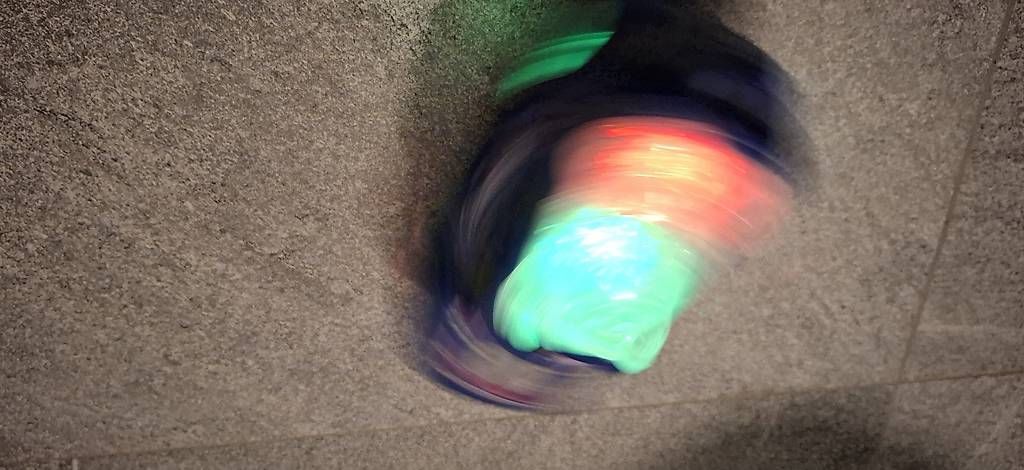 Giocattoli: Spinner Auto con luci e musica/mit Lichtern und Musik  – Usato da Davesco-Soragno venduto da che_6rwb 3