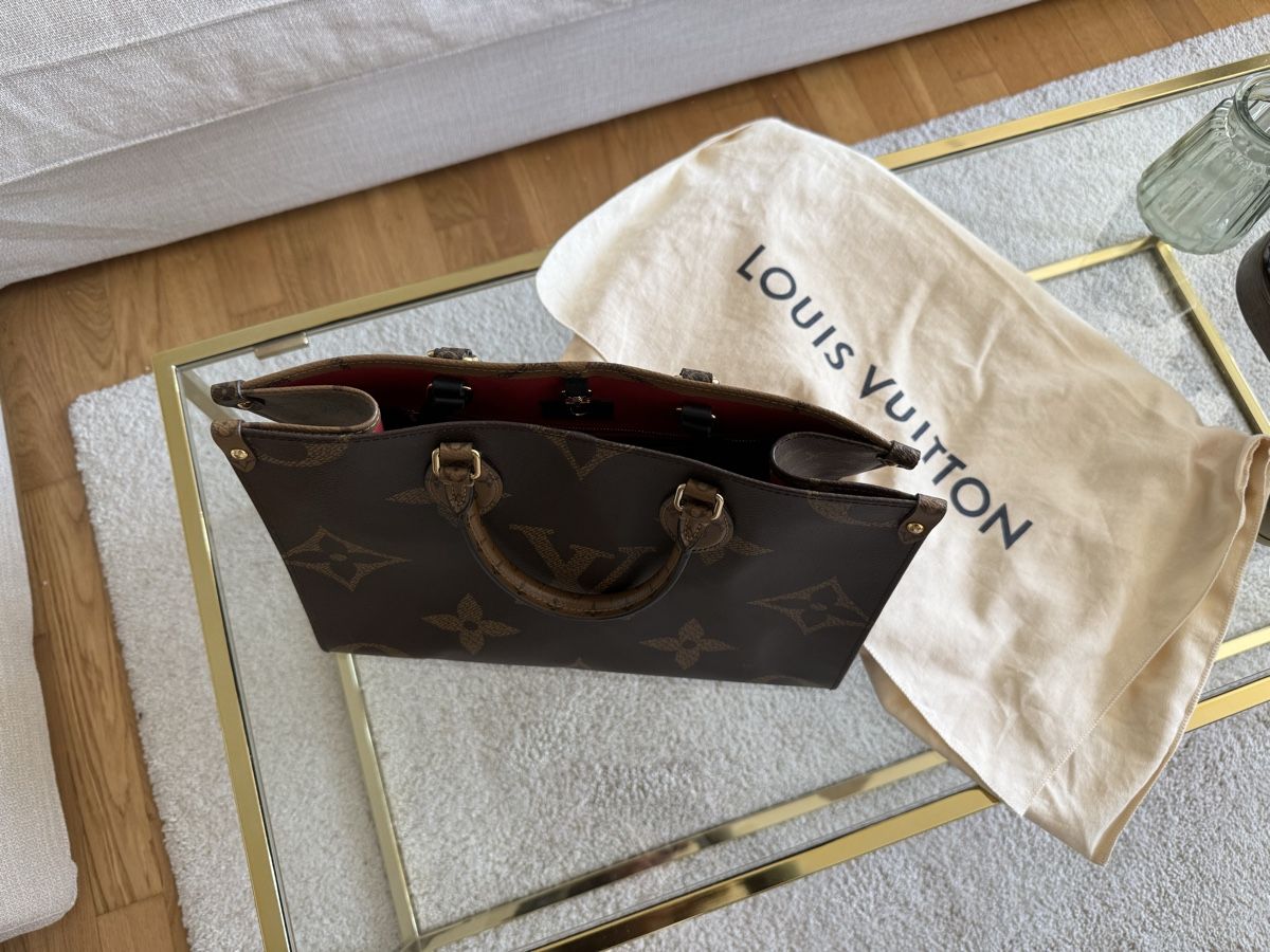 Louis Vuitton Borse da donna: OnTheGo Tote Reverse Monogram Giant MM – Usato da Frauenfeld venduto da fio_wnc9 8