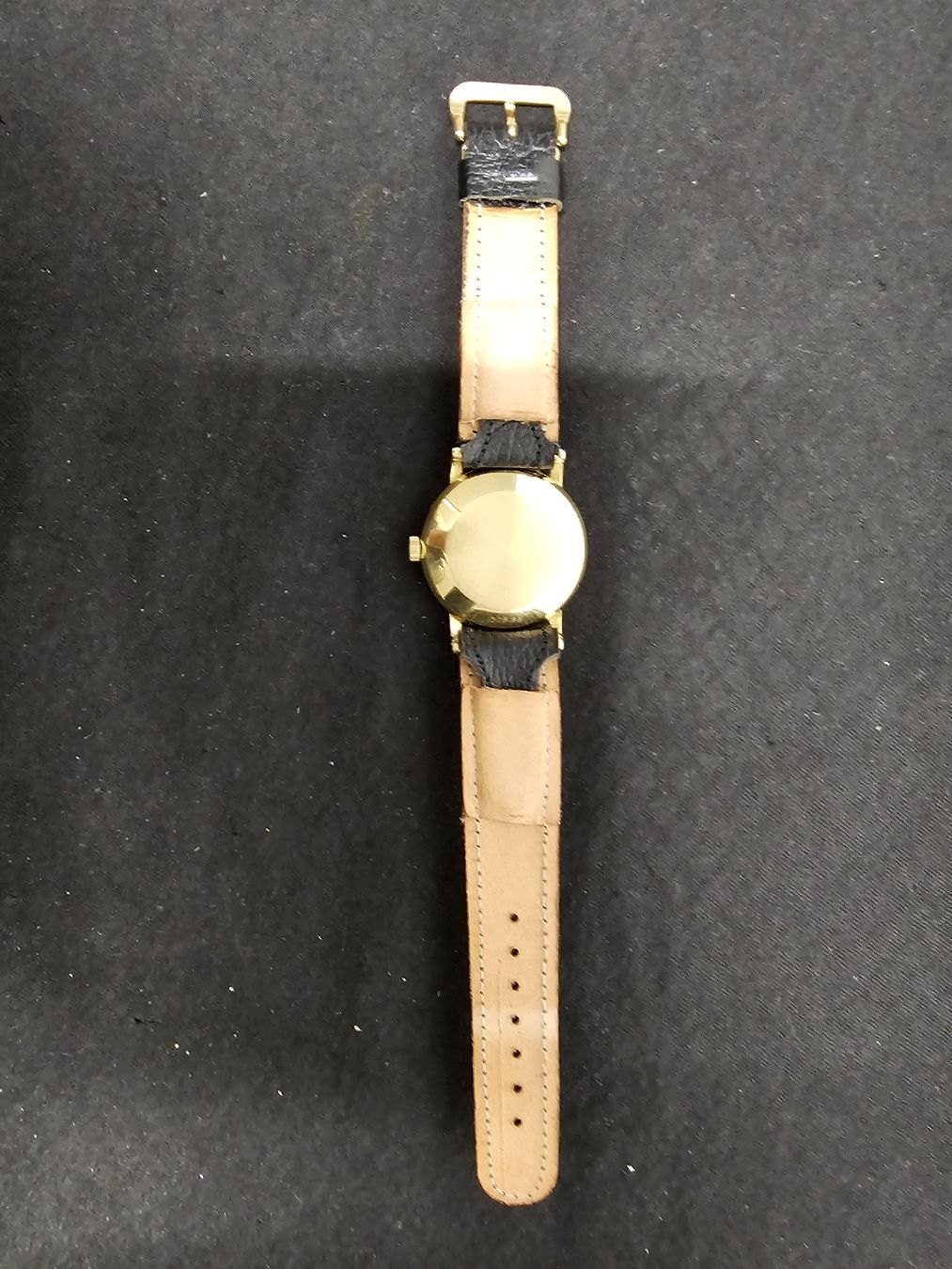 IWC Orologi: IWC Armbanduhr 18 Karat Gold – Usato da Wolfertswil venduto da Antiko 2