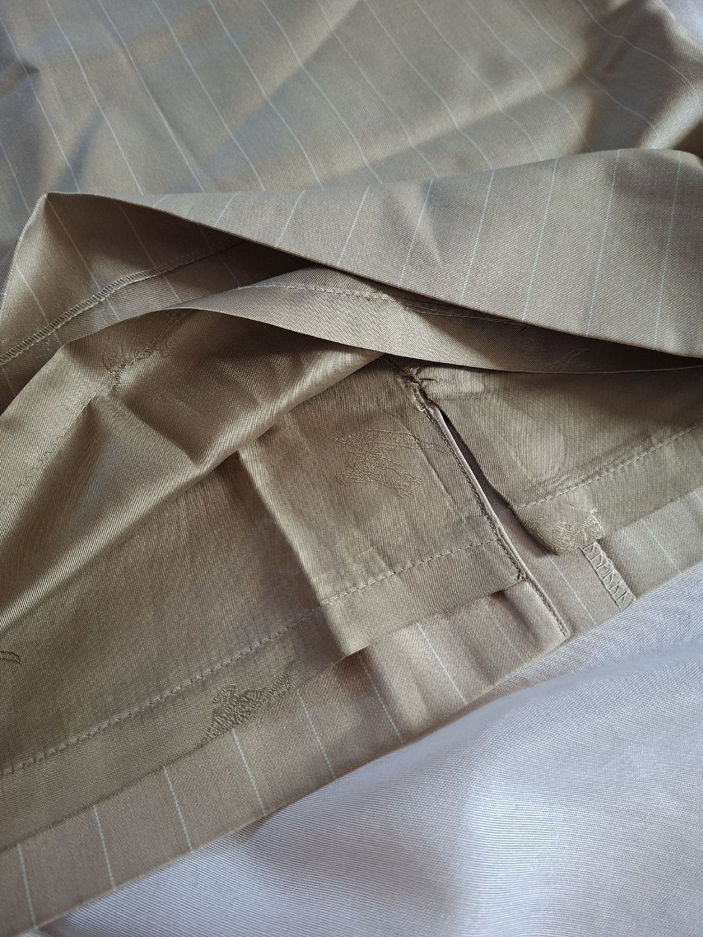 Burberry Gonne: Jupe Burberry vintage - Taille L – Usato da Lausanne venduto da Super-cerise 3
