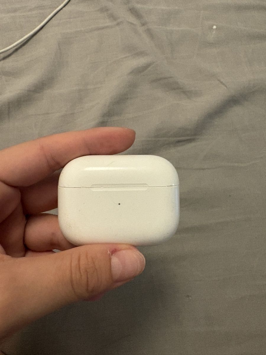 Apple Casques audio: Airpods Pro 2 USB - C – D'occasion à Wettingen par edi_c7hk 1