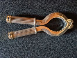 Eleganter Nussknacker, versilbert