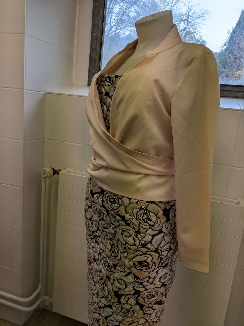 Kleider: Cocktailkleid mit Bolero GR 34 – Neu und originalverpackt aus Langnau am Albis von Judithsebi 7