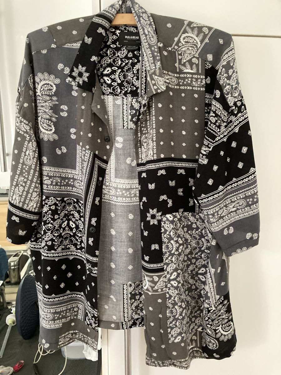 Pull&Bear Chemises: Ab 13.- Herren Hemd kurzarm Pull & Bear Grösse S/M – D'occasion à Cureglia par VintageCoinCollect91